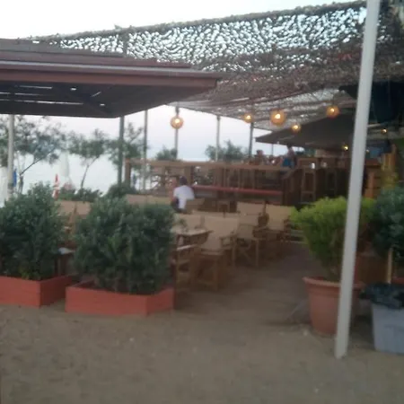 Prázdninový dům George - Family Holidays Néa Mákri